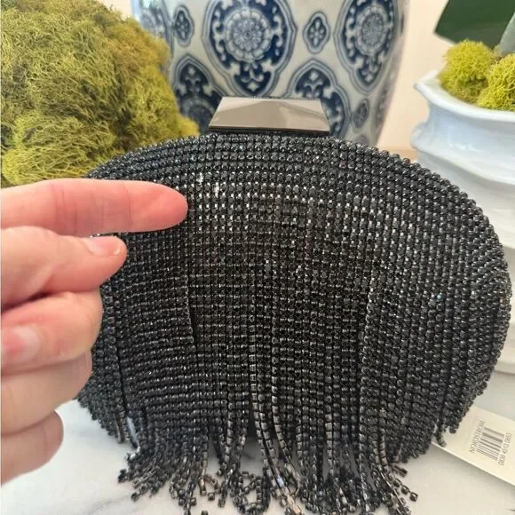 Olga Berg Bria Crystal Fringe Clutch
⭐️read description - Picture 3 of 7